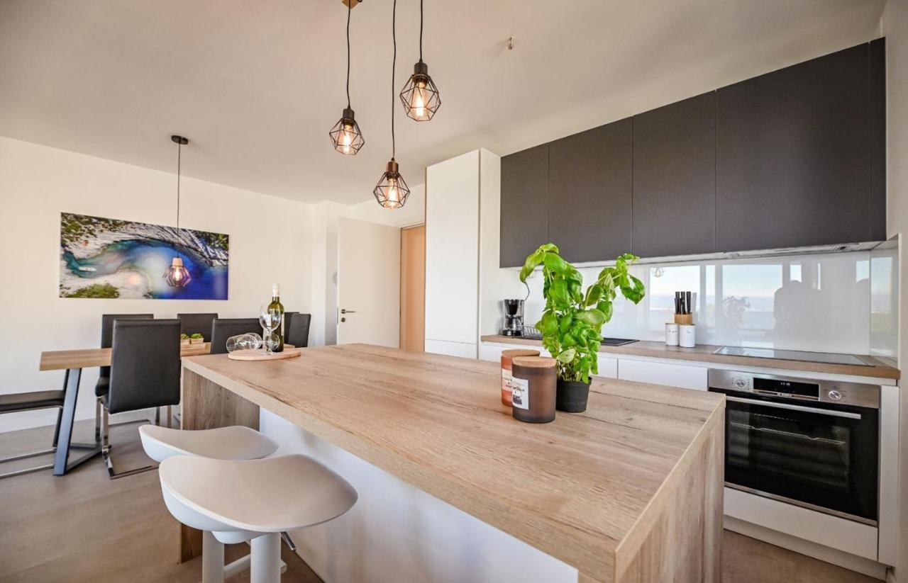 Two Bedroom Apartment Blue Sea Malinska Ngoại thất bức ảnh